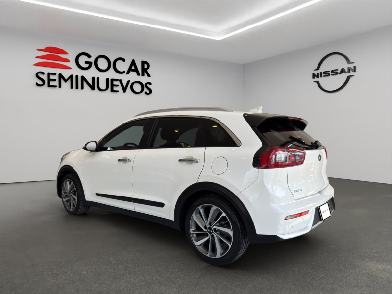 KIA Niro  5 pts. EX, HEV, TA, a/ac. Aut., piel, QC, f. led, RA-18 (línea anterior) 2019